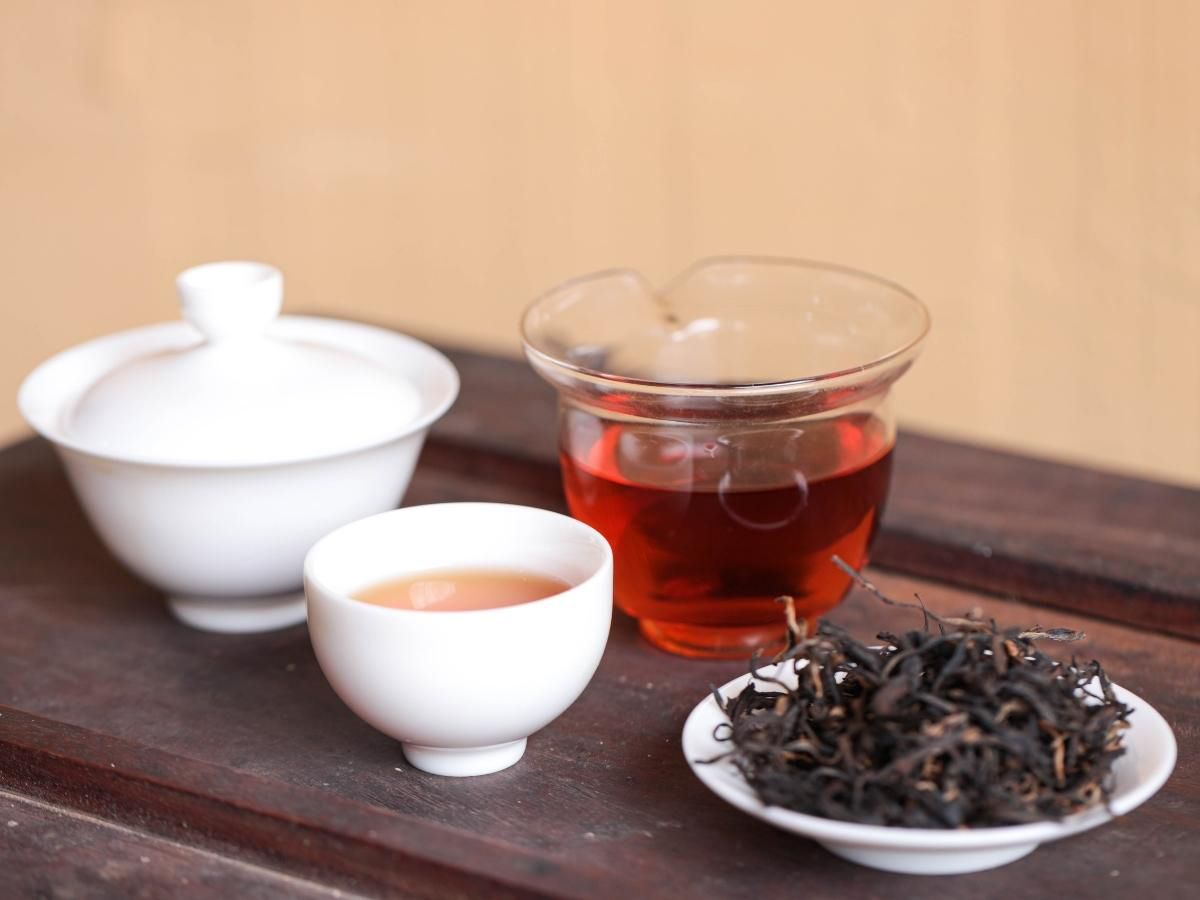 Hồng Trà Shan Tuyết (Snow Shan Red Tea)